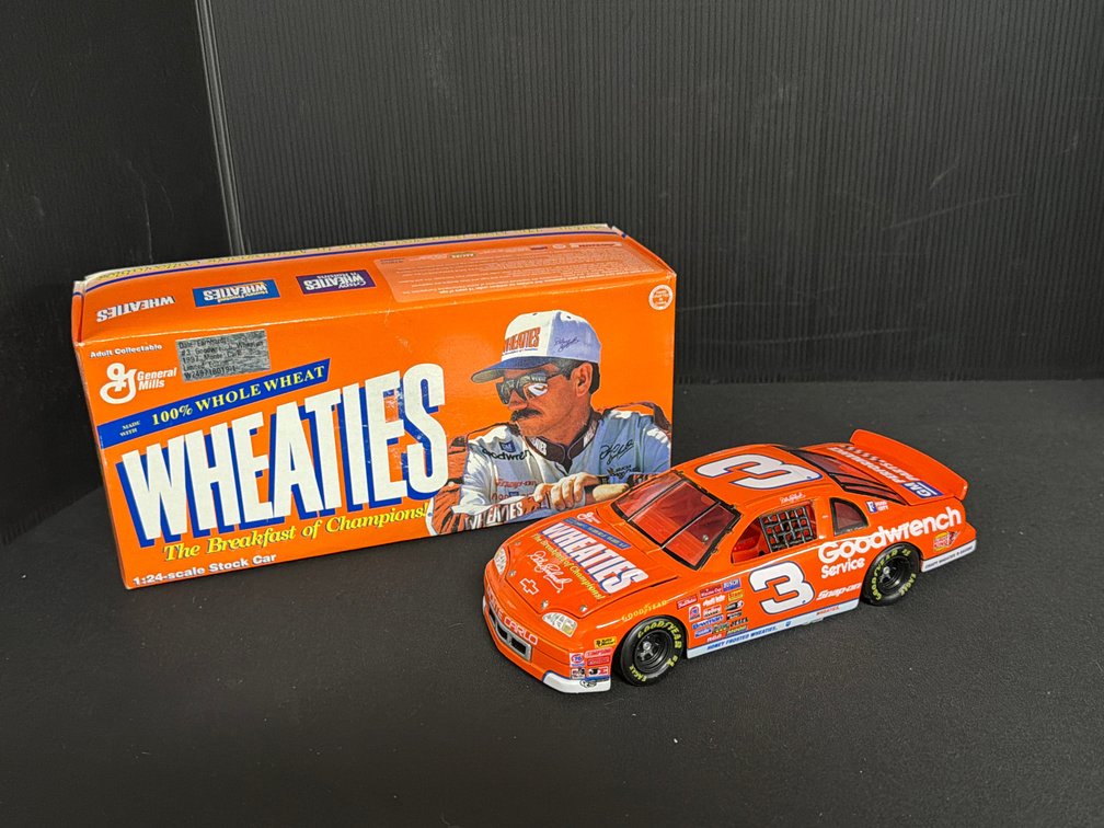 Action Dale Earnhardt #3 Wheaties 1997 Monte Carlo 1:24 Stock Car