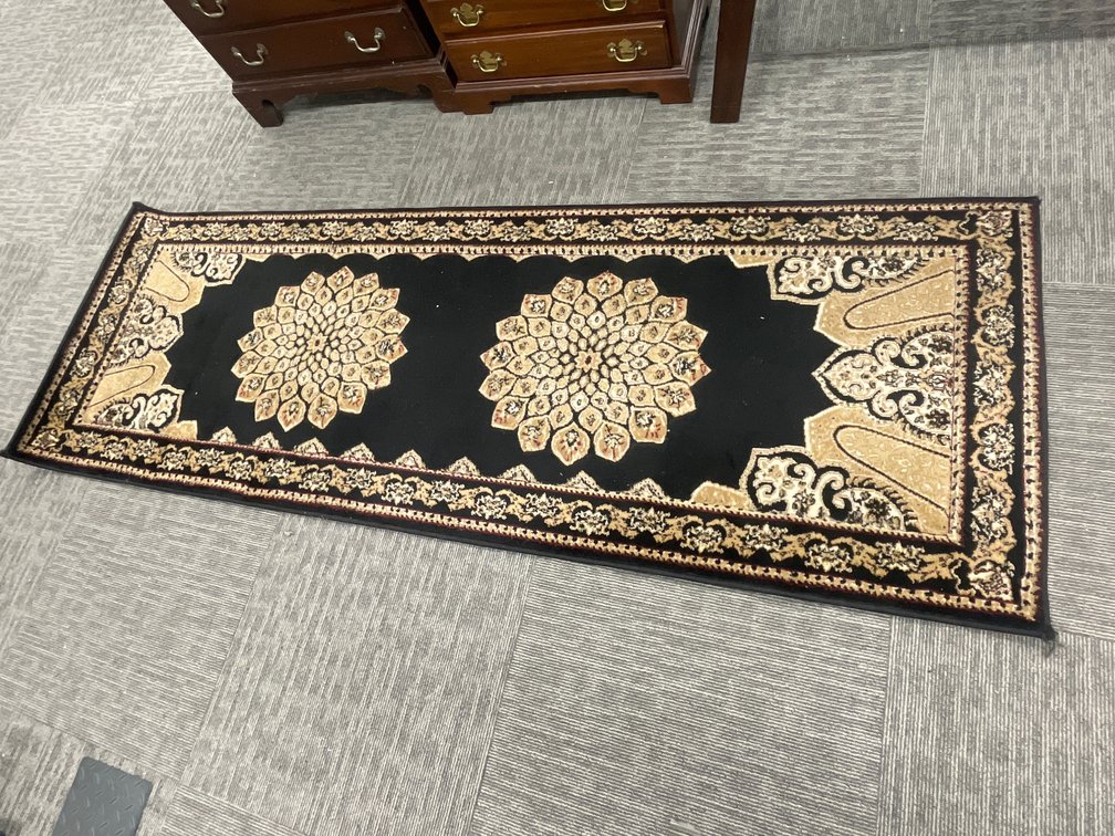 Traditional Floral Medallion Runner Rug