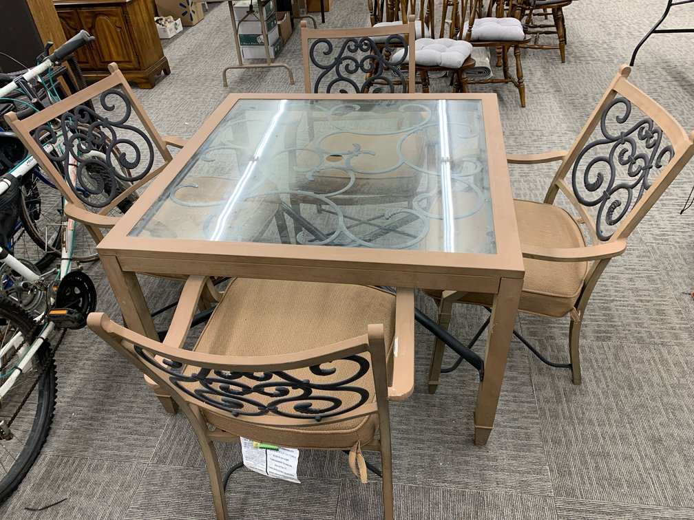 Garden Treasures Classics 5-Piece Patio Dining Set