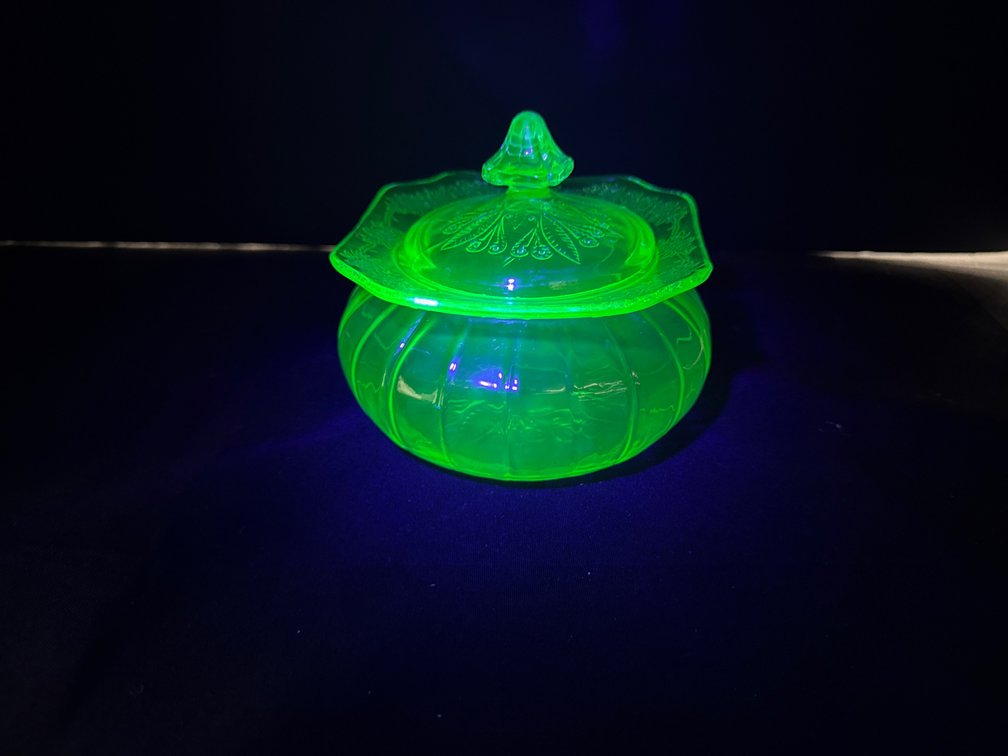 Green Uranium Depression Glass Covered Candy Dish