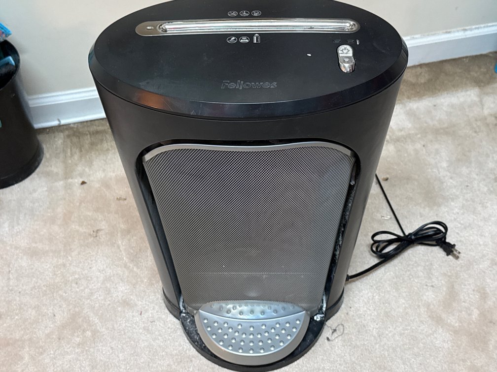 Fellowes 11-Sheet Electric Paper Shredder