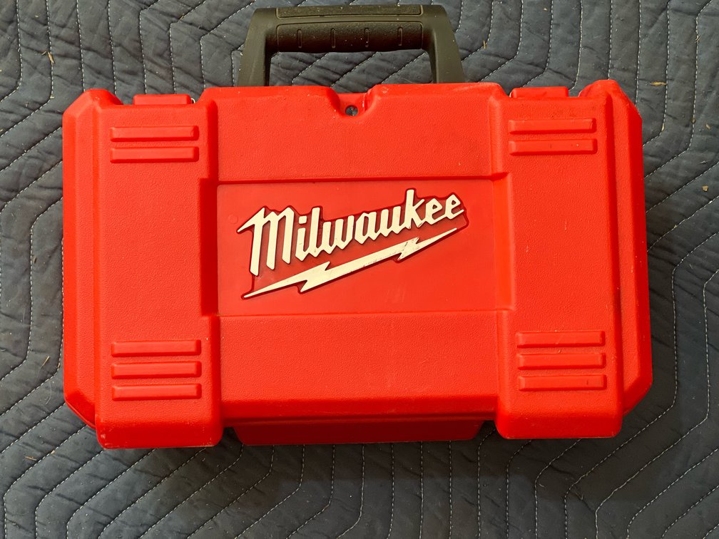 Milwaukee Random Orbital Sander