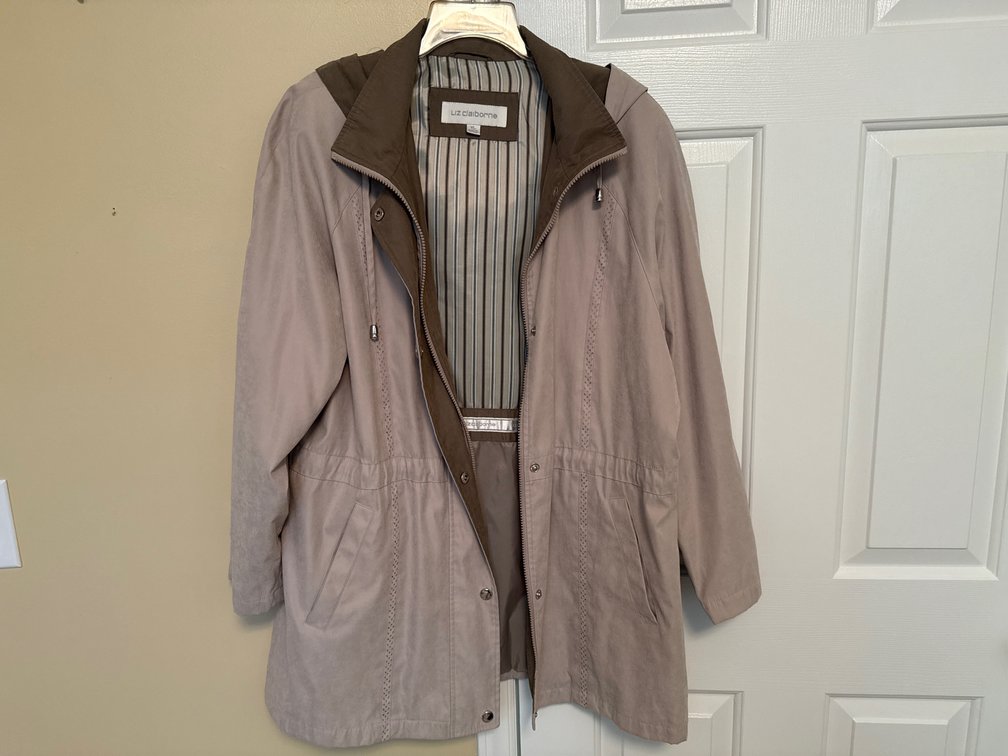 Liz Claiborne Taupe Hooded Jacket, Size XL