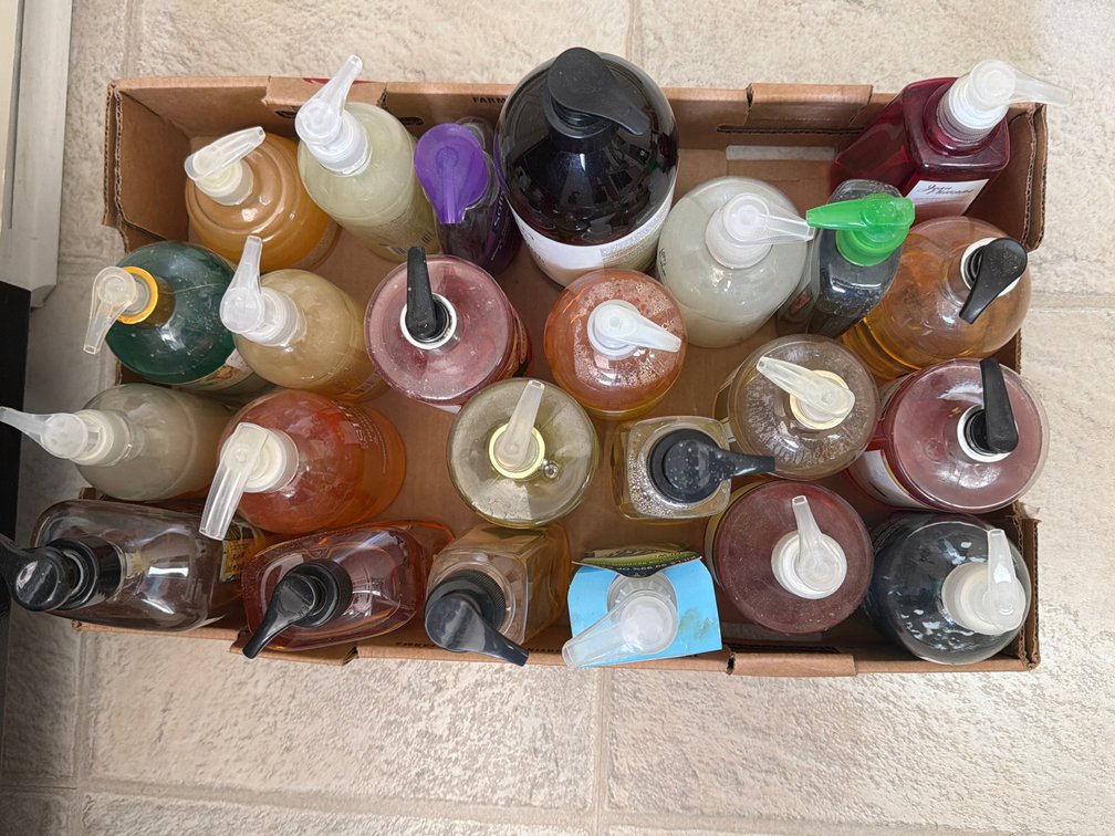 Liquid Hand Soap Pump Dispensers and Refill Lot