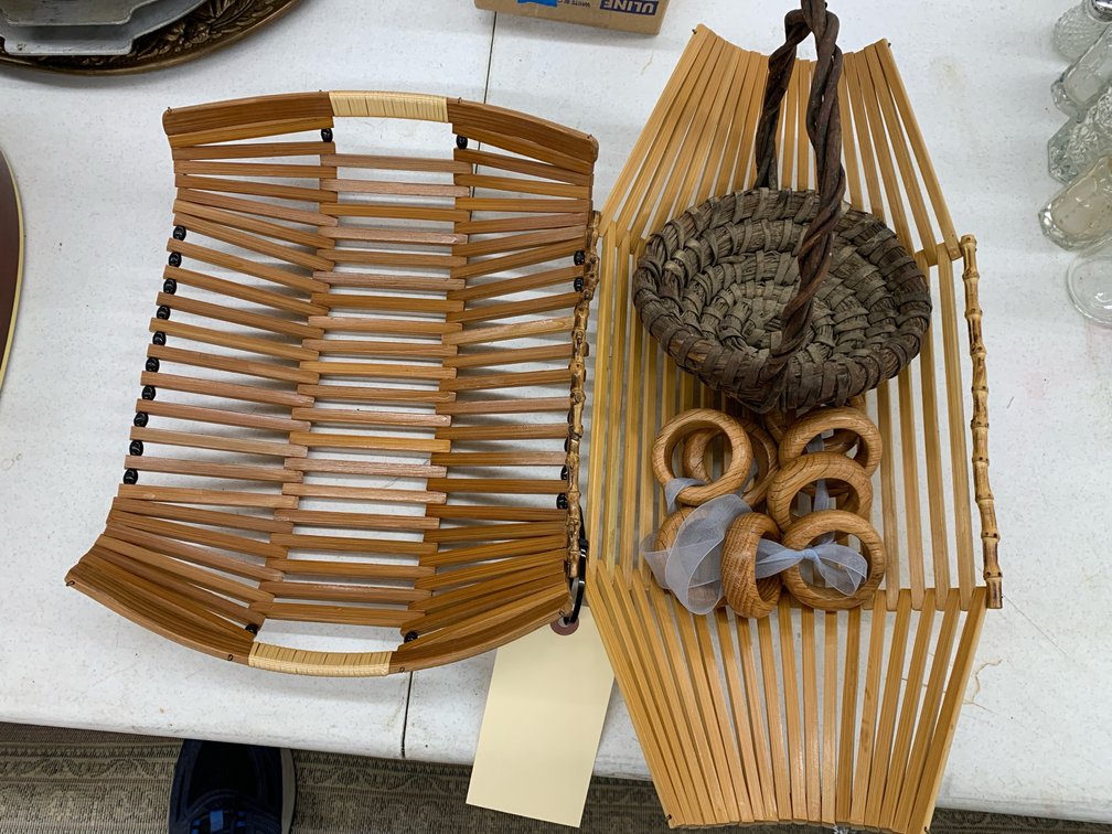Bamboo and Wood Baskets with Wooden Napkin Rings