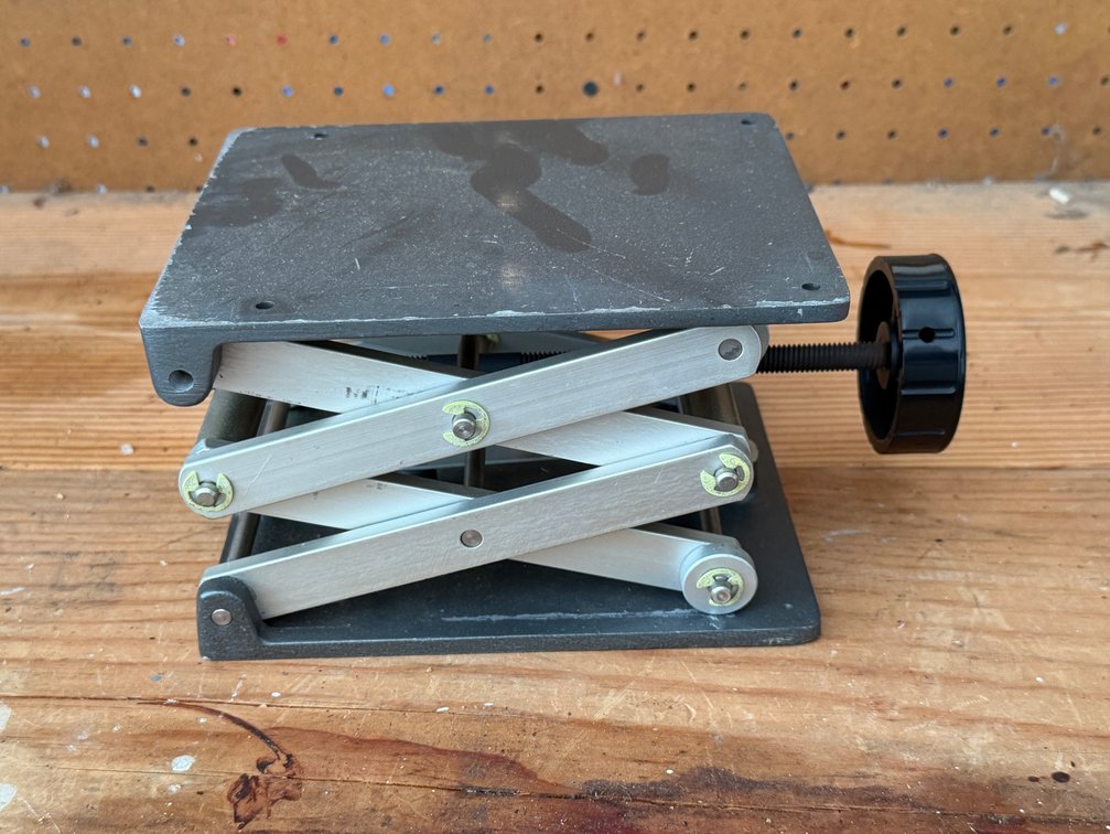 Precision Scientific Co. Big Jack Laboratory Scissor Jack