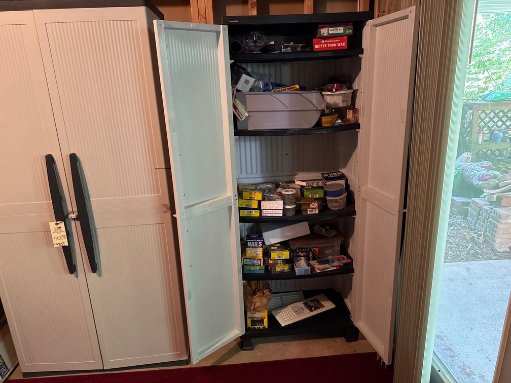 Contents Of Cabinet/Workshop Supplies