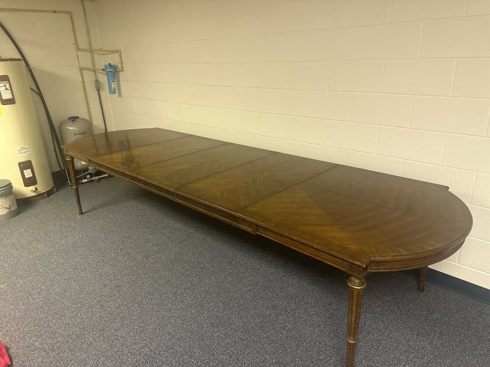 Heritage Expanding Table