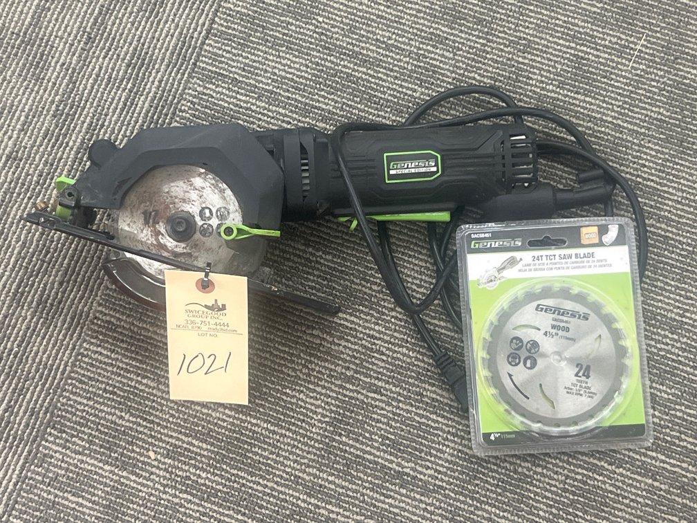 Genesis Mini Circular Saw + New Blade