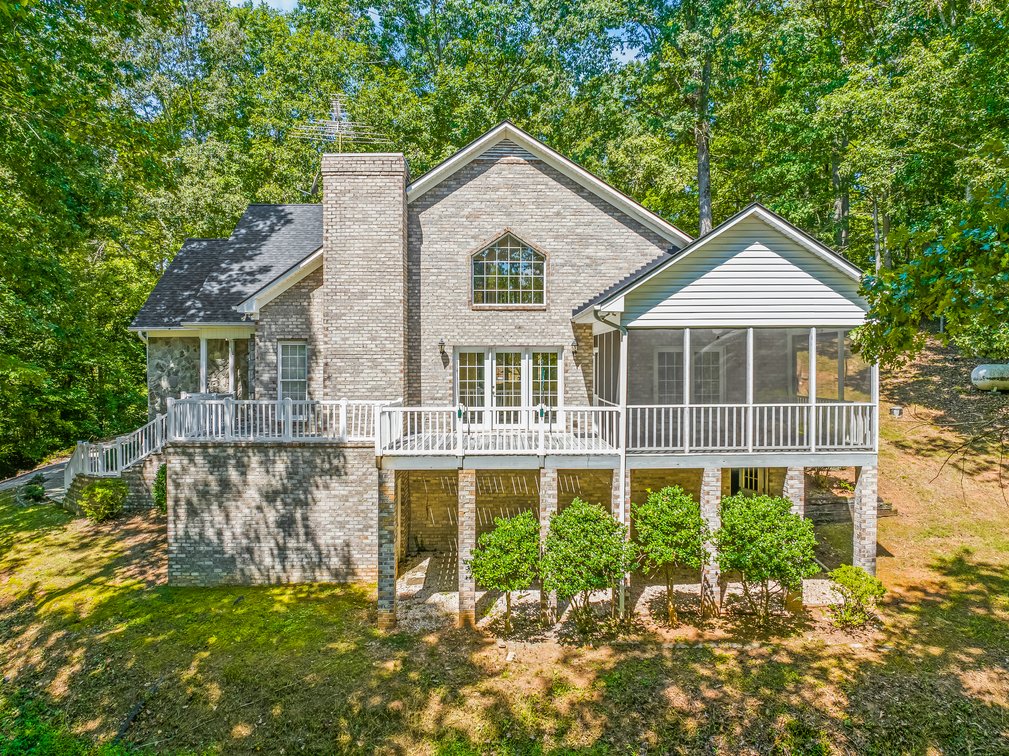 Mountian Views and Country Living in Pilot Mountain, NC