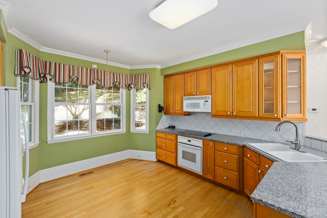 Mountian Views and Country Living in Pilot Mountain, NC