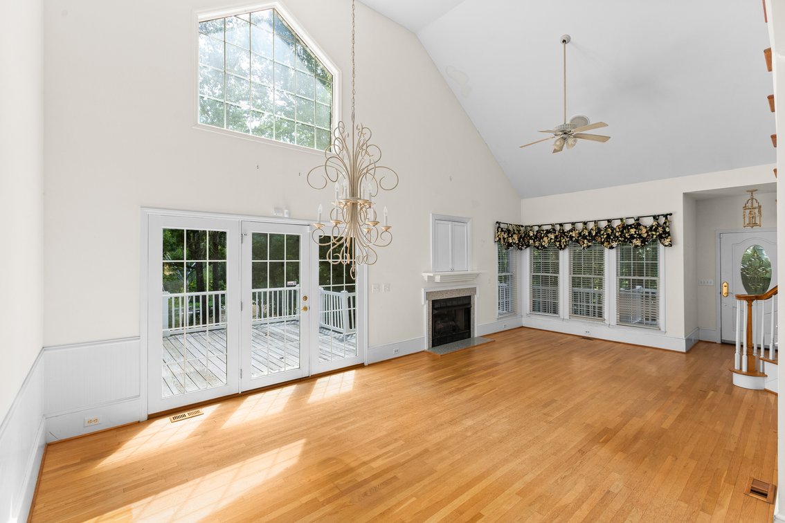 Mountian Views and Country Living in Pilot Mountain, NC