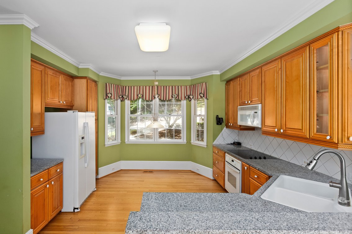 Mountian Views and Country Living in Pilot Mountain, NC