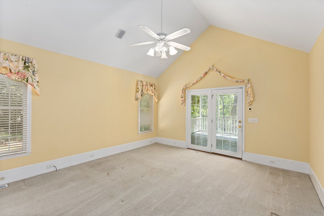 Mountian Views and Country Living in Pilot Mountain, NC