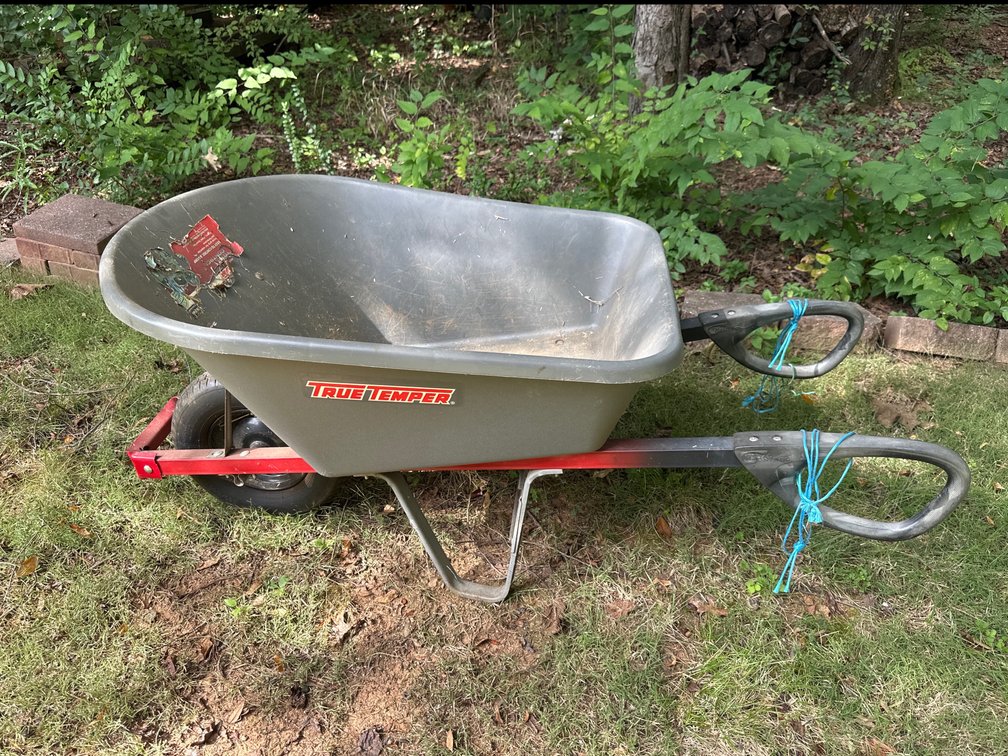 True Temper Total Control Poly Wheelbarrow