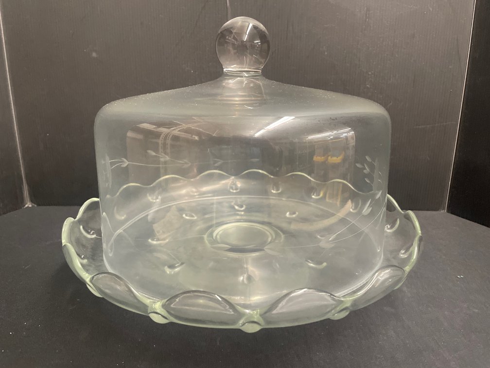 Clear Glass Pedestal Cake Stand with Domed Cover