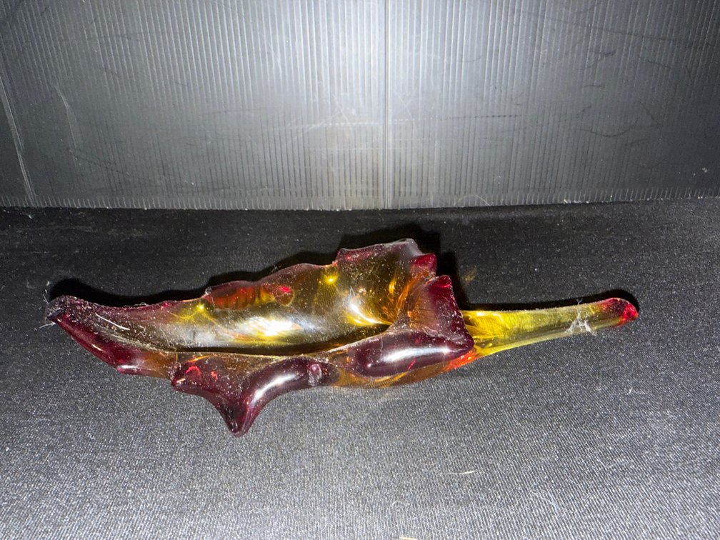 Amberina Art Glass Leaf Dish with Pulled Handle