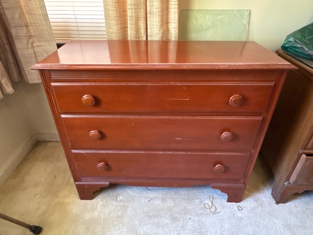 Three-Drawer Wooden Chest of Drawers with Glass Top