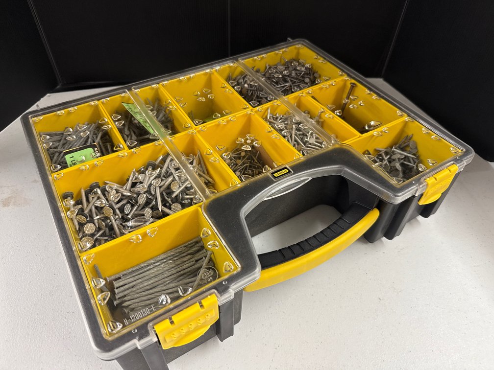 Portable Organizer and Hardware