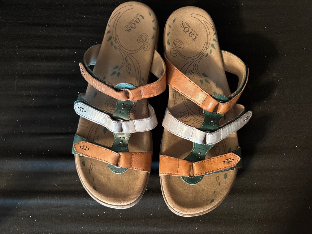 Taos TBT-13067 Multi-Strap Leather Slide Sandals, Size 10