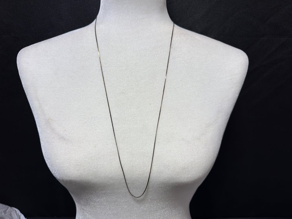 Sterling Silver Box Chain Necklace, 4.84 g