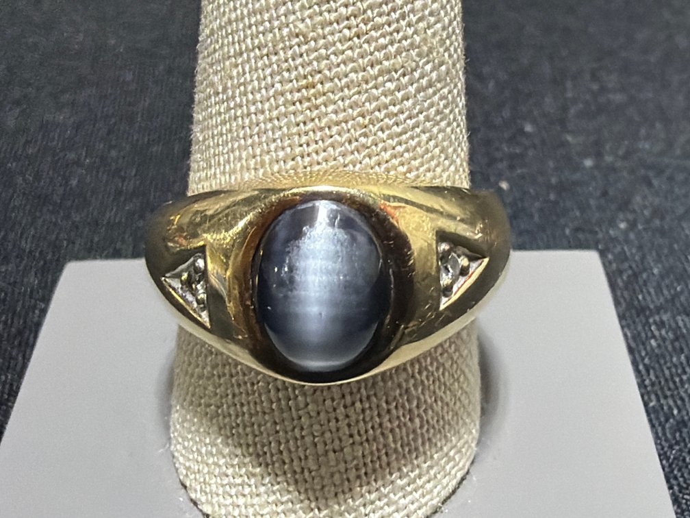 10kt Yellow Gold Cabochon/Diamond Signet Ring, Size 9.5-10