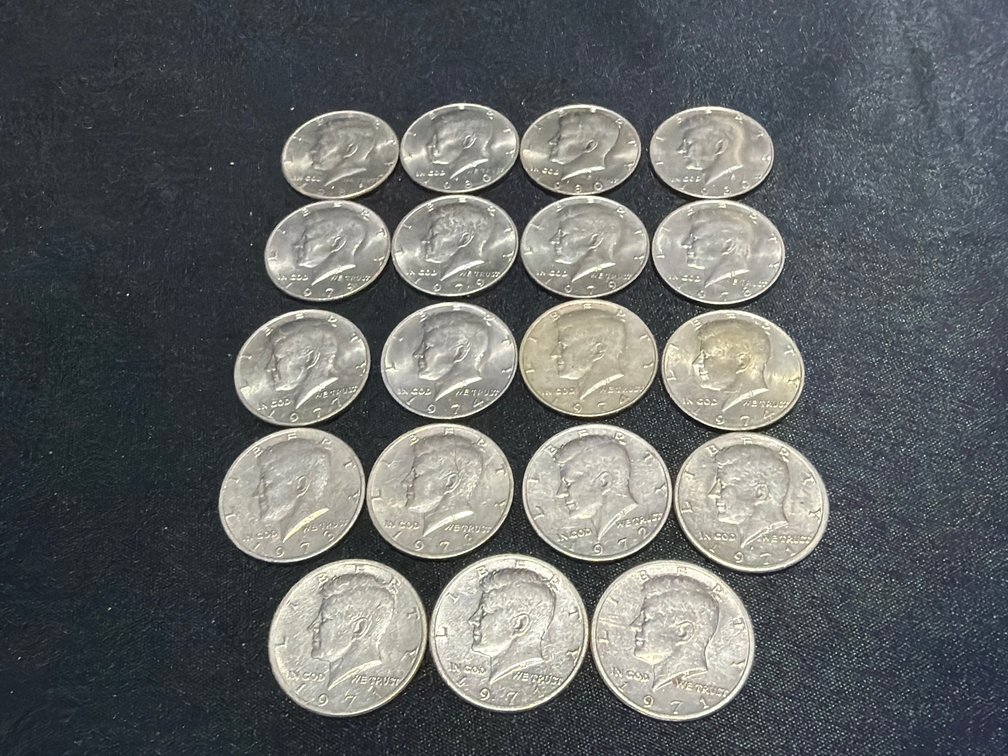 United States Kennedy Half Dollar Coins (19)