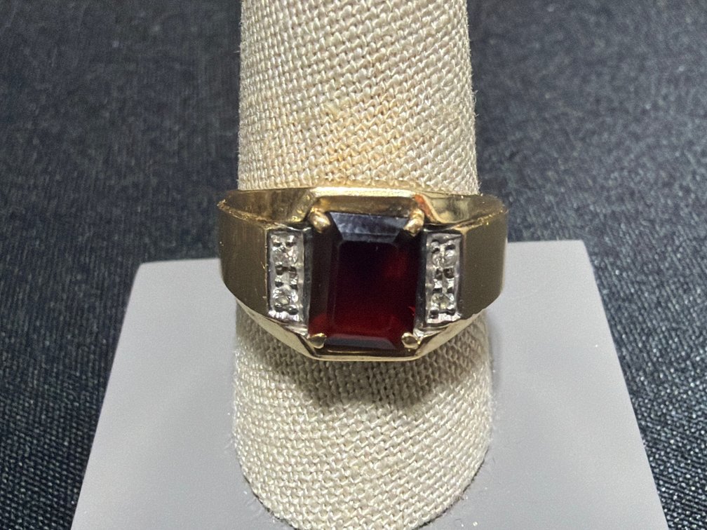 10K Yellow Gold Emerald-Cut Red Stone & Diamond Accent Ring, 5.78 g