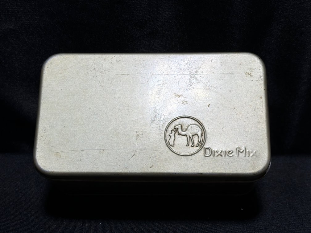 Vintage 1930’s Tin for Dromedary Dixie Mix