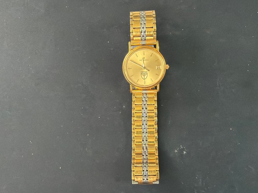 Movado 87-A6-825 K Two-Tone Quartz Wristwatch