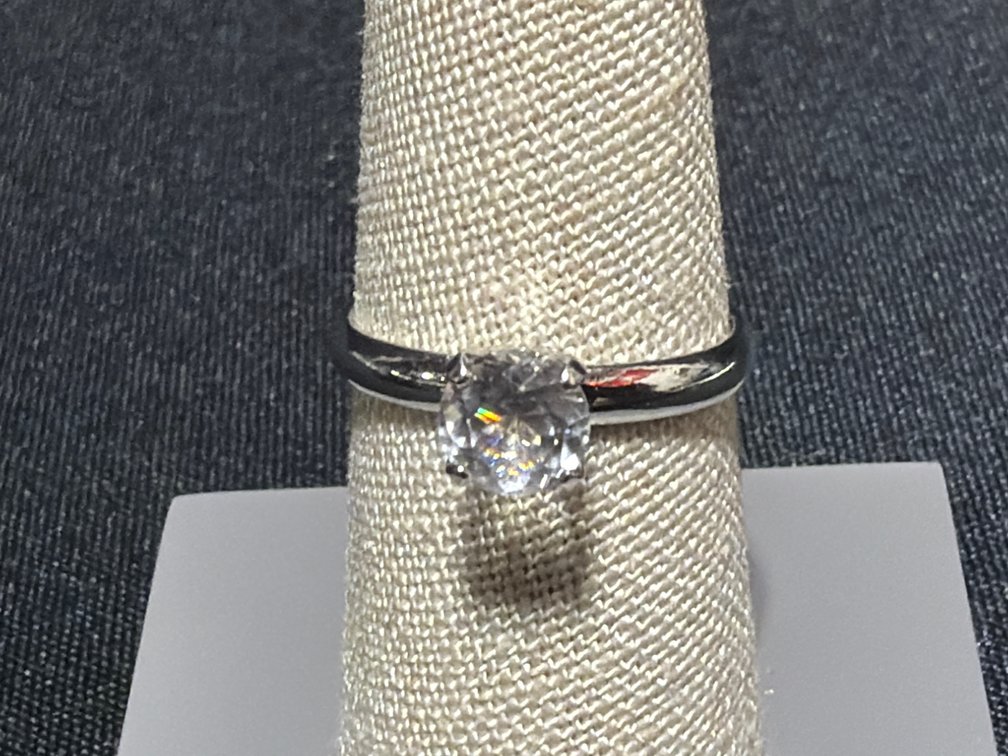 18kt Gold Silver-Tone Solitaire Ring with Clear Faceted Stone