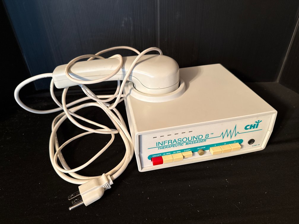 CHI Infrasound 8 Infratonic Therapeutic Massager with Case