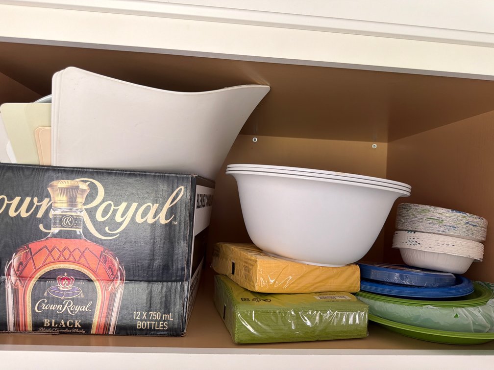 Plastic Serving Bowls, Trays, Tableware, and Kitchen Linens