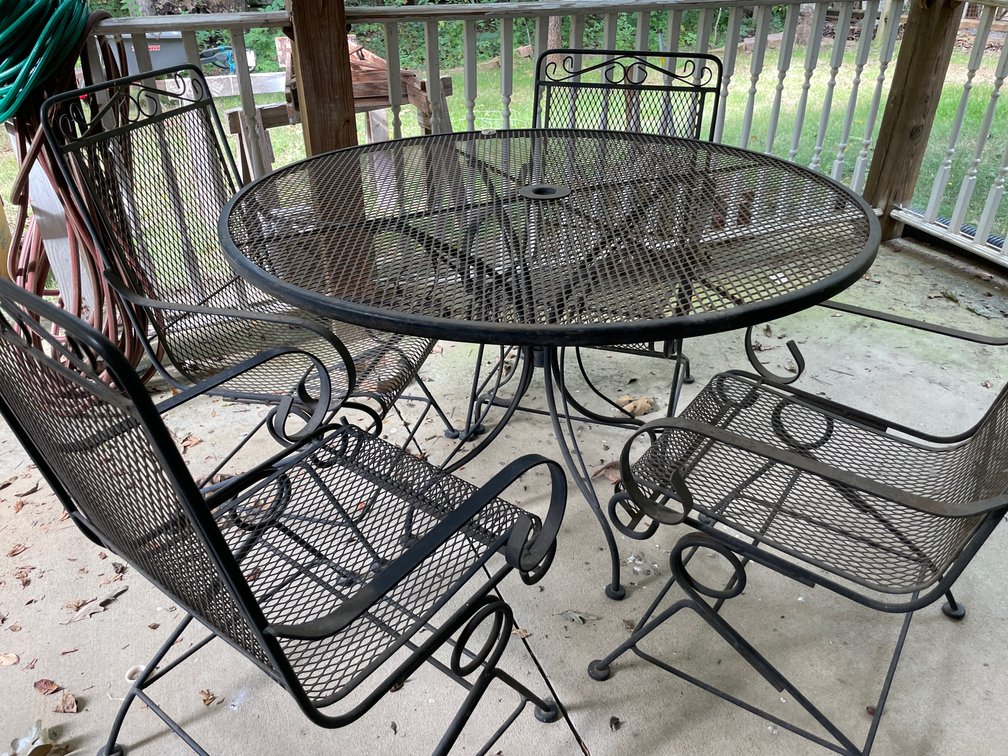 Wrought Metal Mesh Patio Table and Four Armchairs