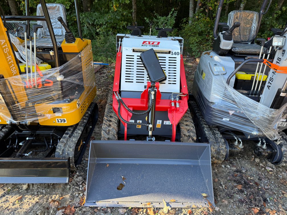 ATS-T480R Mini Skid Steer Loader