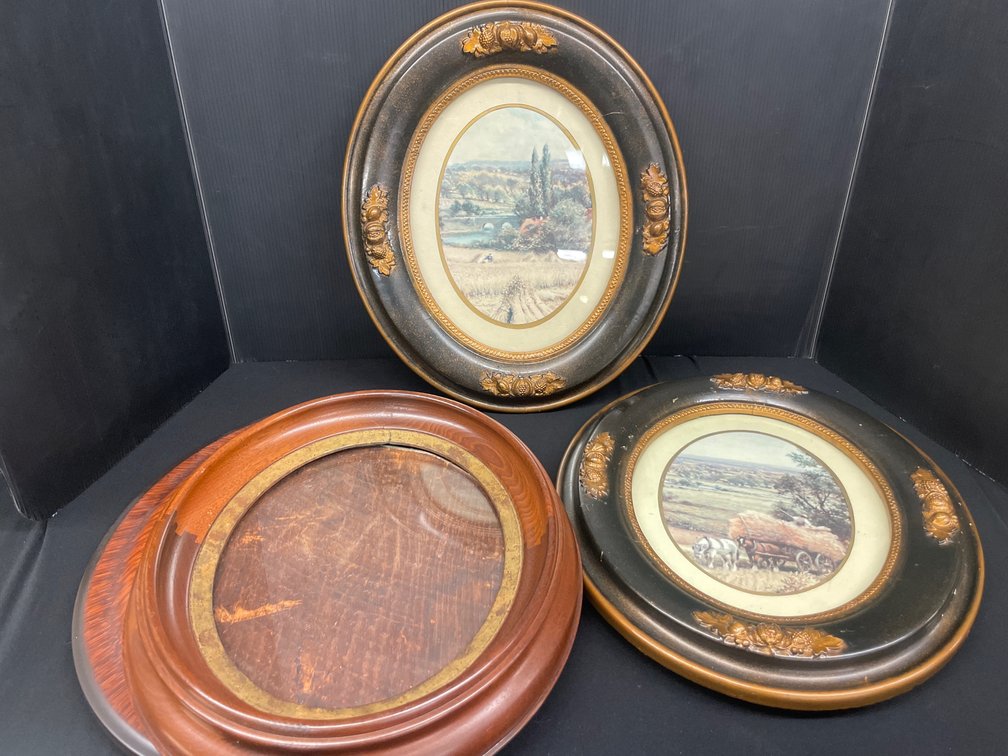 Oval Picture Frames and Framed Landscape Prints