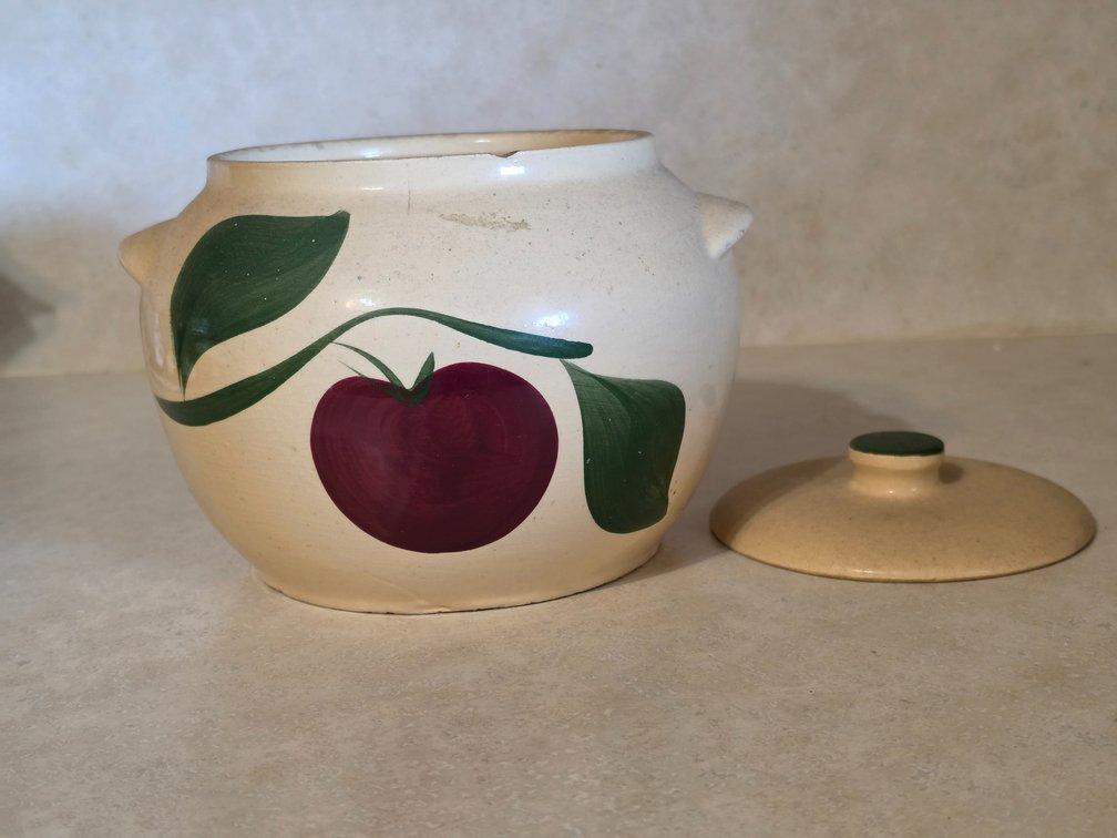Watt Bean Pot
