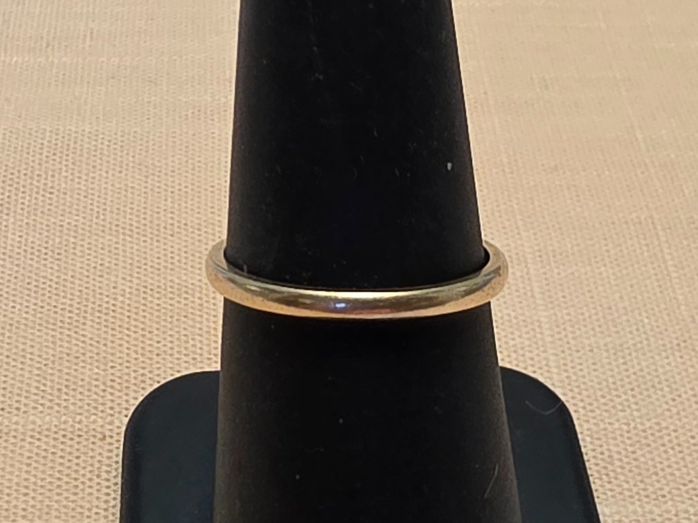 14K Gold Band Ring