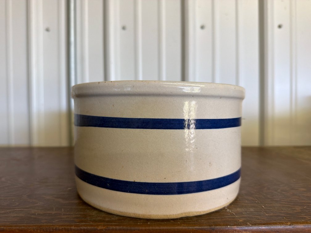 Robinson Ransbottom #303 2 Qt. Stoneware Low Jar