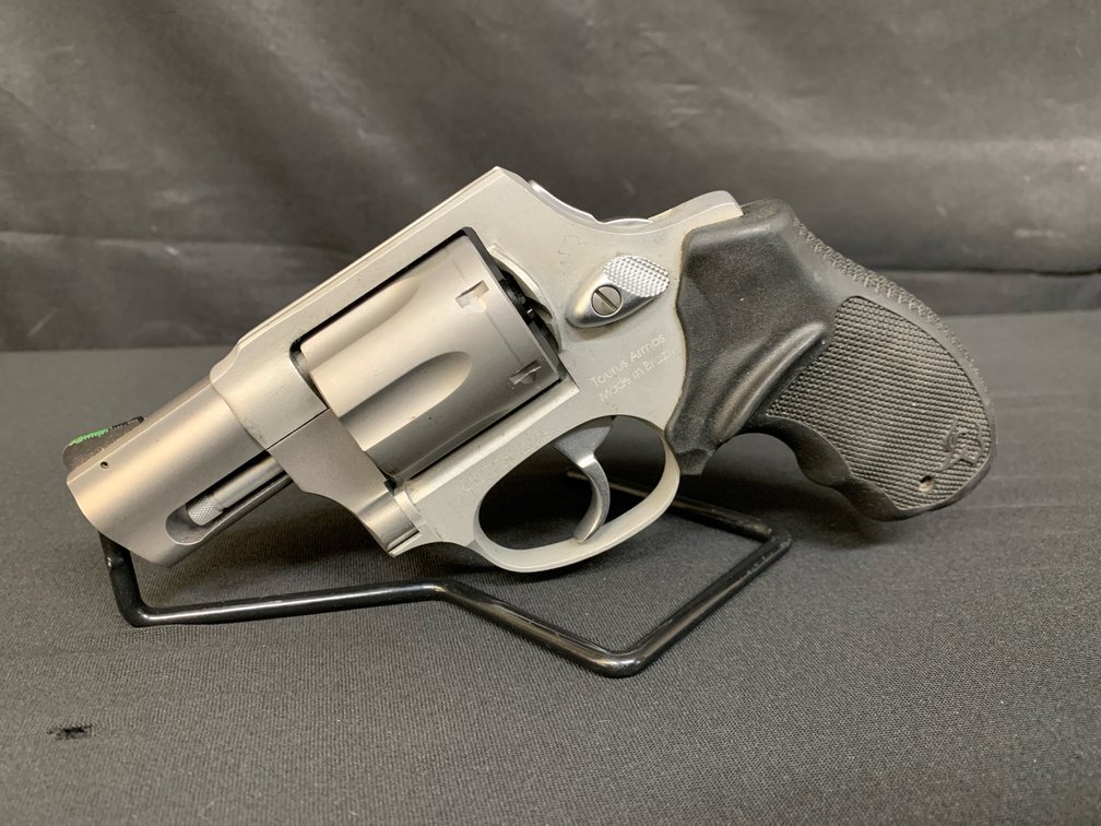 Taurus 856 UL Ultra-Lite Double-Action Revolver