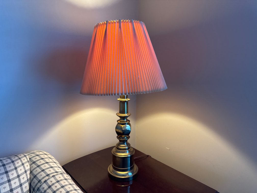 Table Lamp w/ Shade