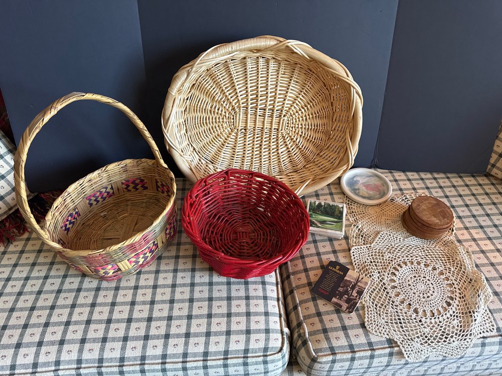 Wicker Baskets, Coasters, and Doilies