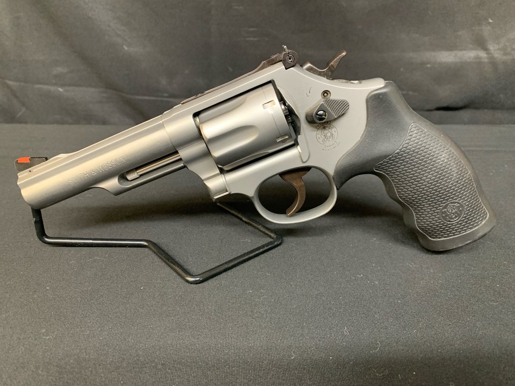 Smith & Wesson Model 66-6 Combat Magnum .357 Revolver