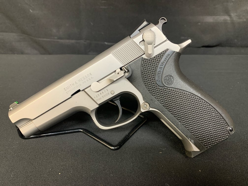 Smith & Wesson  at Semi-Automatic Pistol