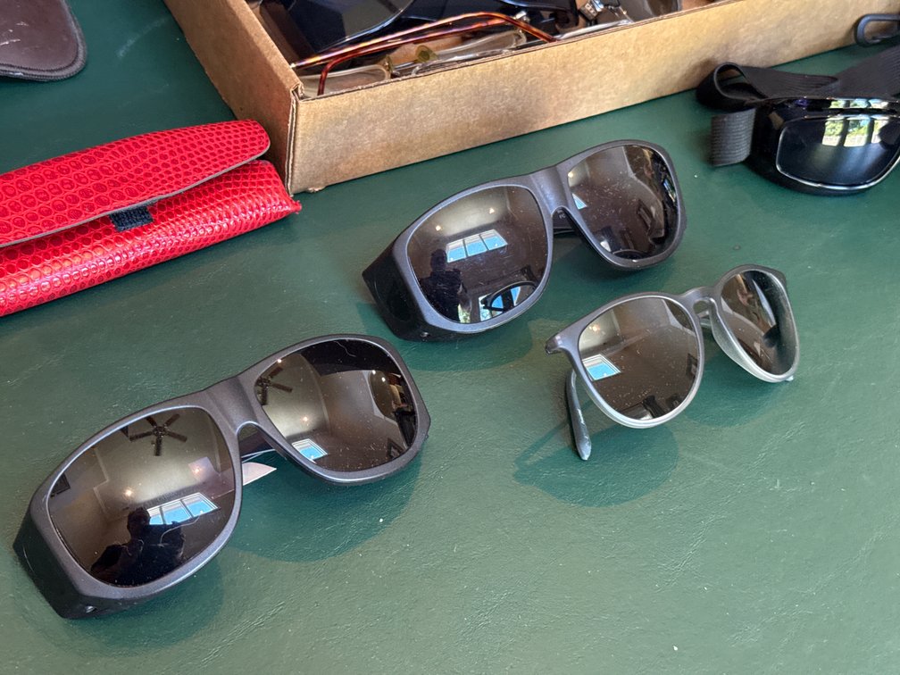 Women's Reader Glasses/Cases