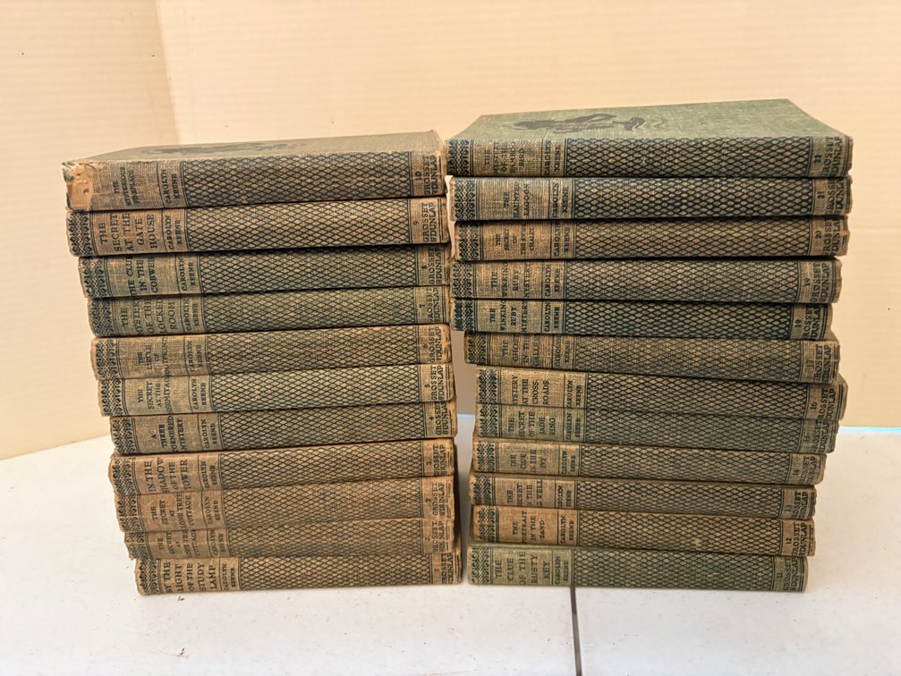 Grosset & Dunlap Dana Girls Mystery Stories Hardcover Books