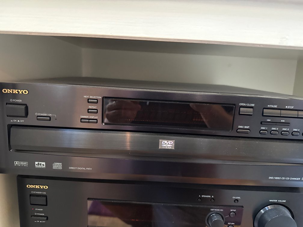Onkyo DVD/CD Changer