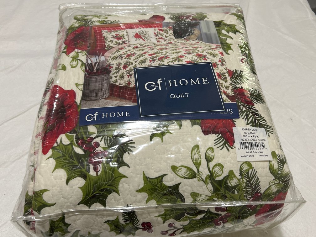 C&F Home Amaryllis Botanical Print King Quilt