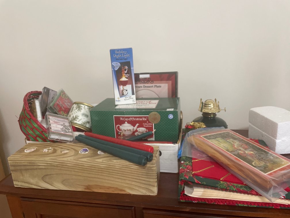 Christmas Decor, Teapot, Bubble Light, Oil Lamp, and More
