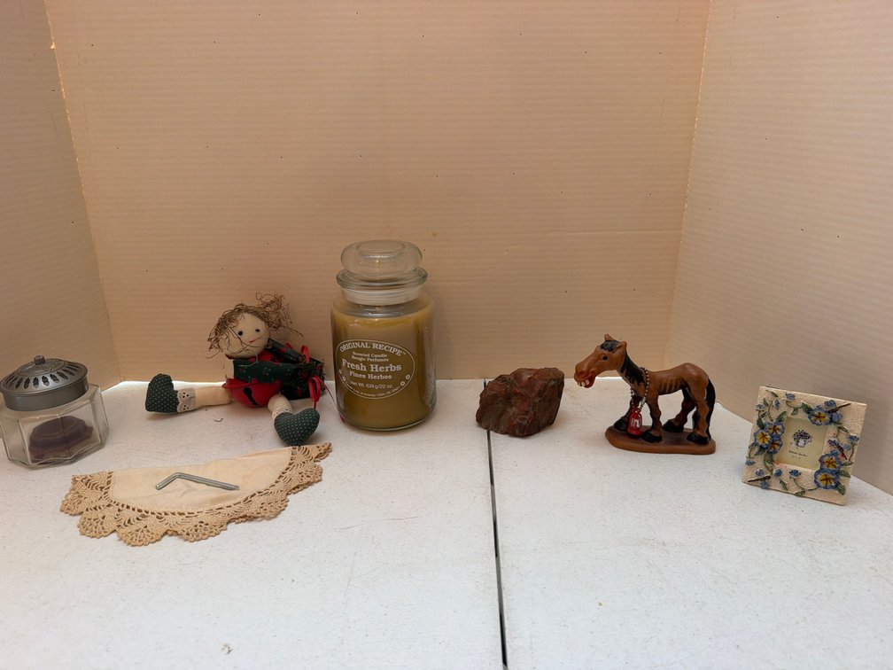 Jar Candle/Horse Figurine
